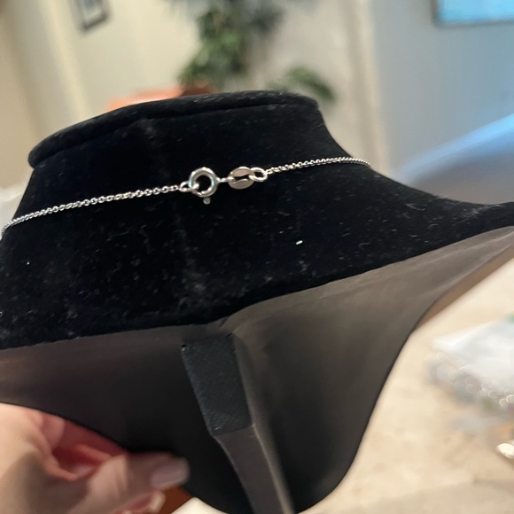 Sterling silver and white inlay pearl 18” dolphin necklace - Picture 2 of 5